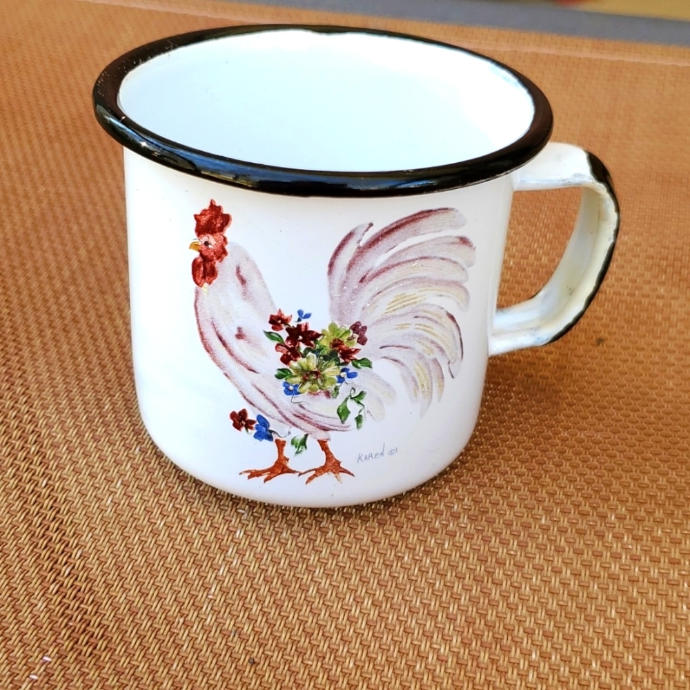 NEW Rooster tin / enamel. Farmhouse decor - SMALL - NEW